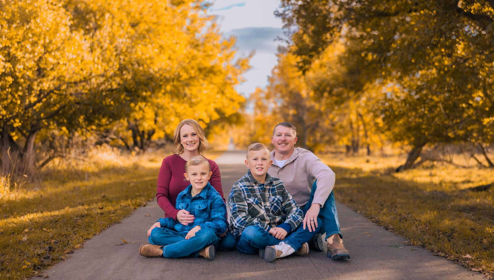 Outdoor family photo 1