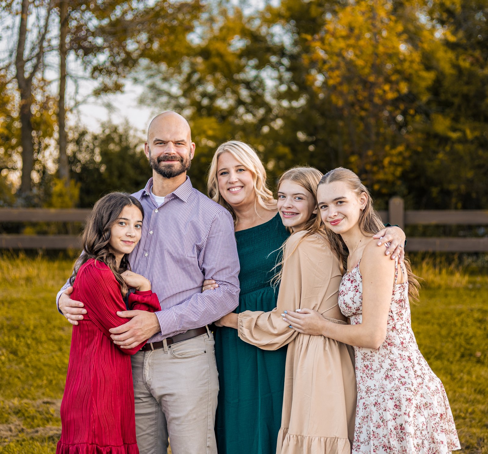 Outdoor family photo 2