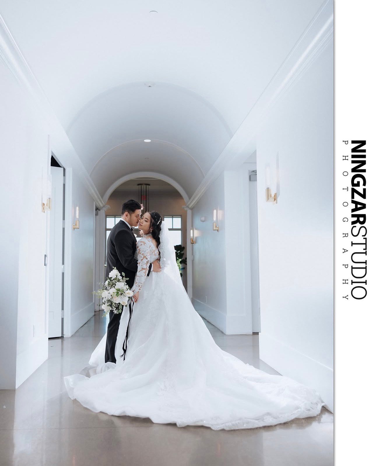 Classic wedding day image 4